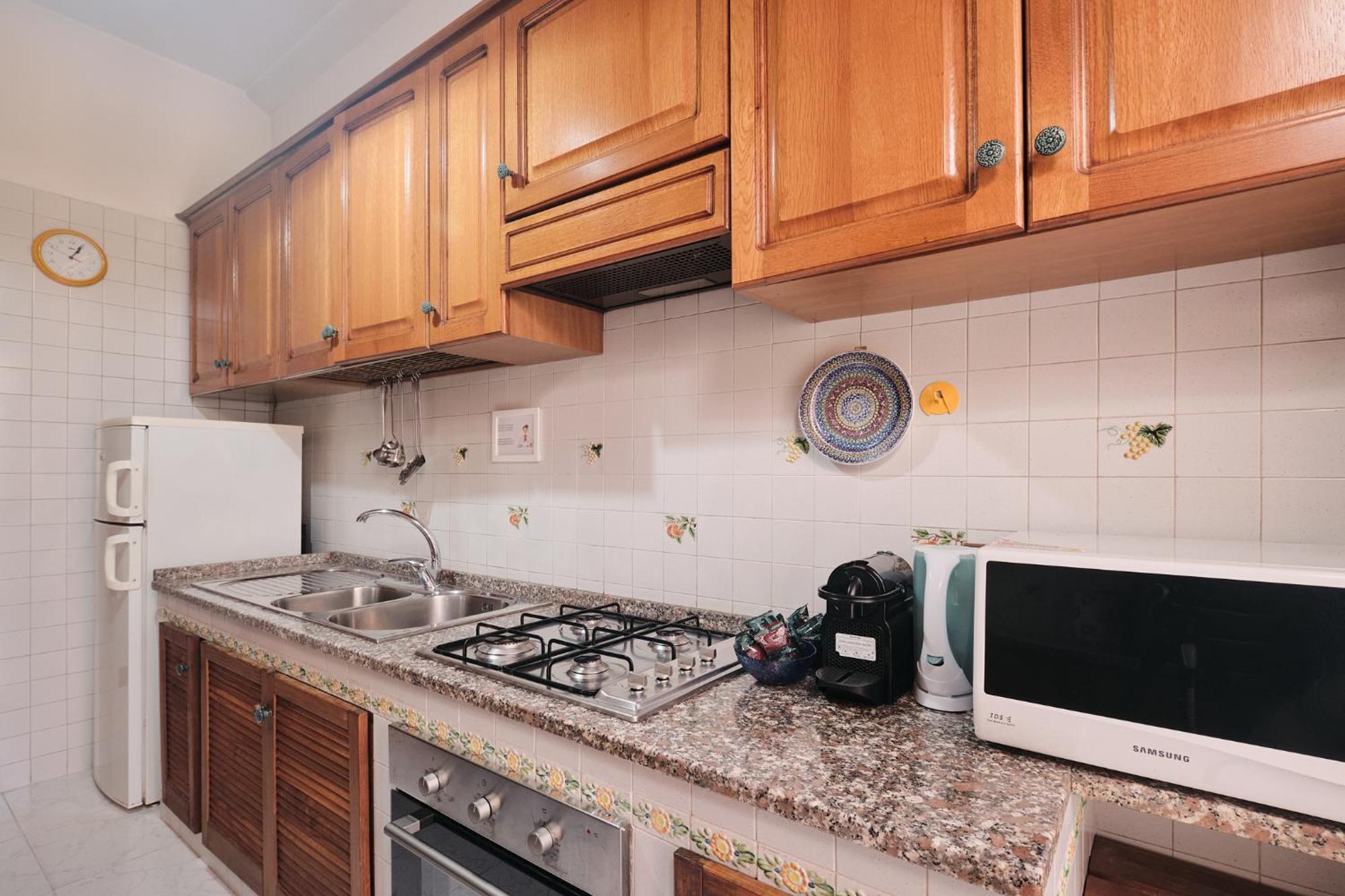 Parcheggio Gratuito, Wi-Fi -Netflix & Ac Apartment Rome Luaran gambar