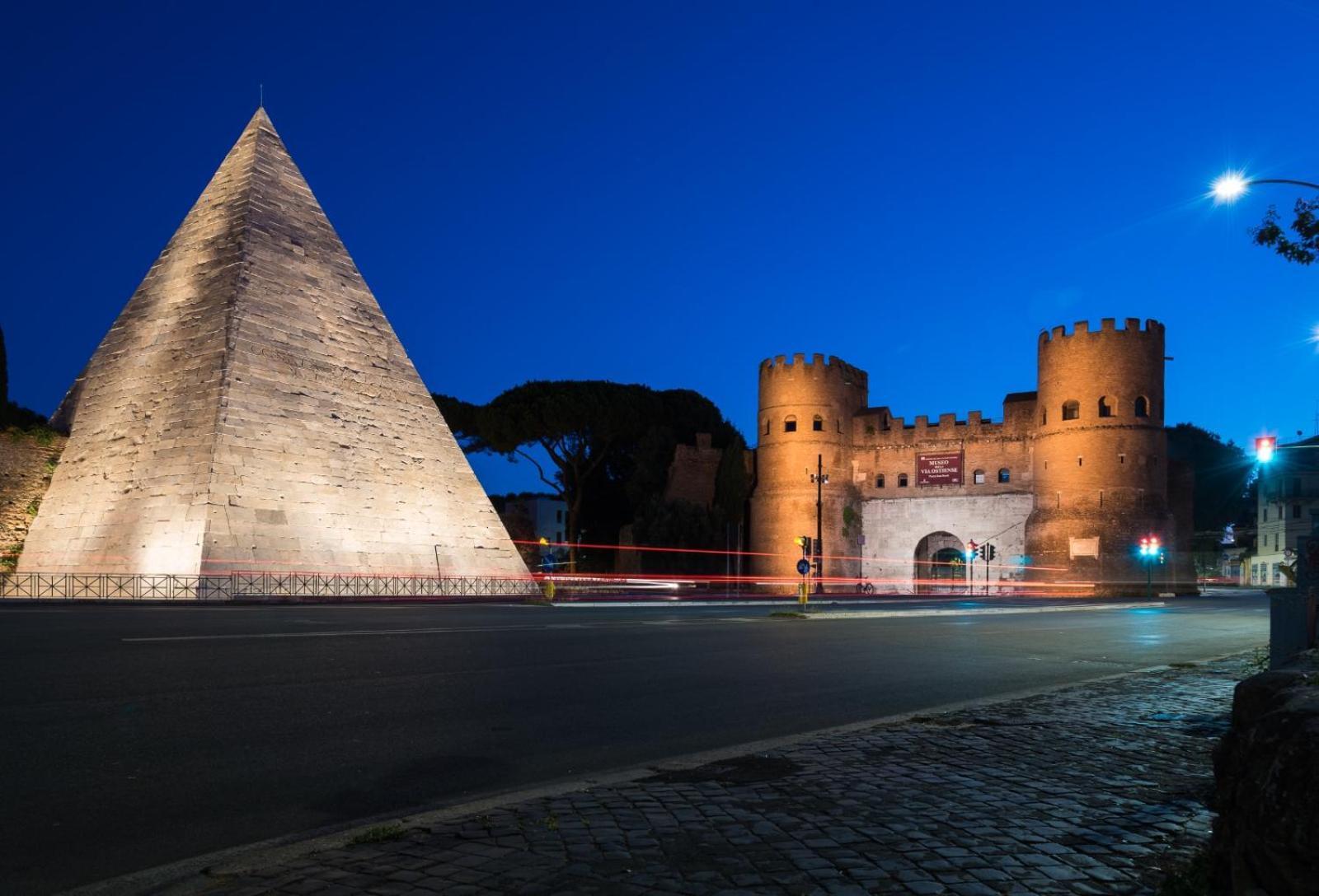Parcheggio Gratuito, Wi-Fi -Netflix & Ac Apartment Rome Luaran gambar